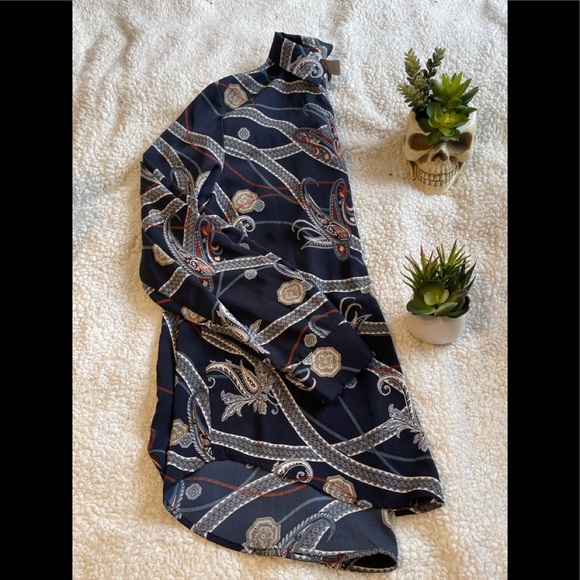 H&M patterned blouse size 10 - Picture 2 of 4